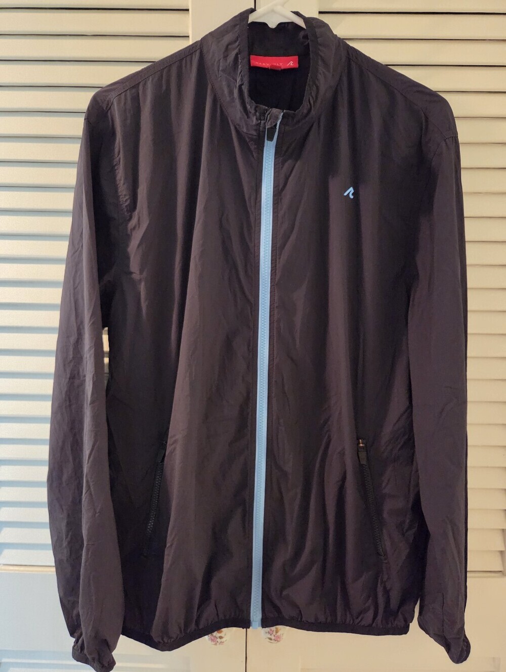 Redvanly Foster Windbreaker Lightweight Men's Black Jacket with Blue Trim. Sz M.